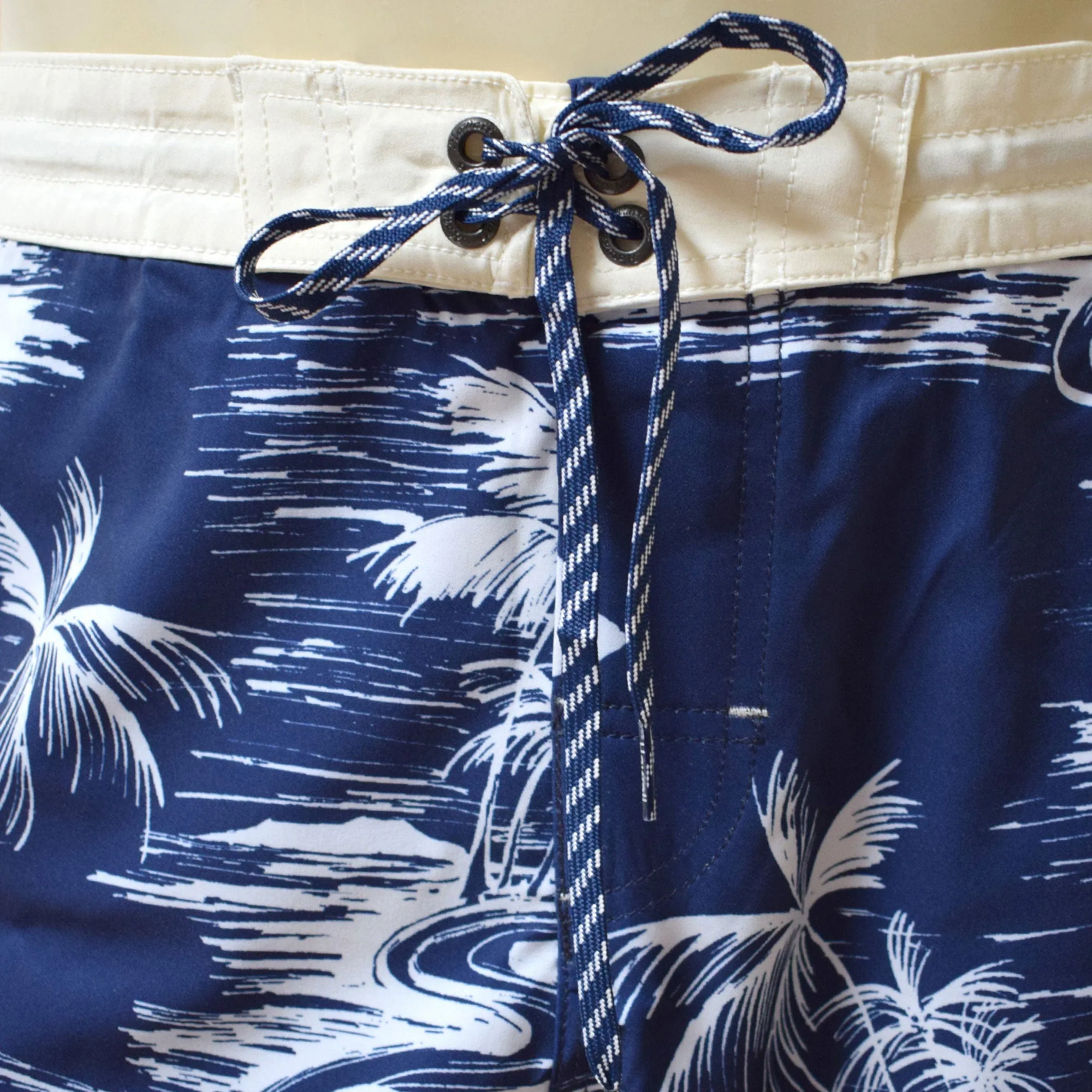 Map 4 Men's Lasso Waist Boardshorts with Pockets, Quick Dry Board Shorts, Beach Shorts, Swim Trunks, Sportwear