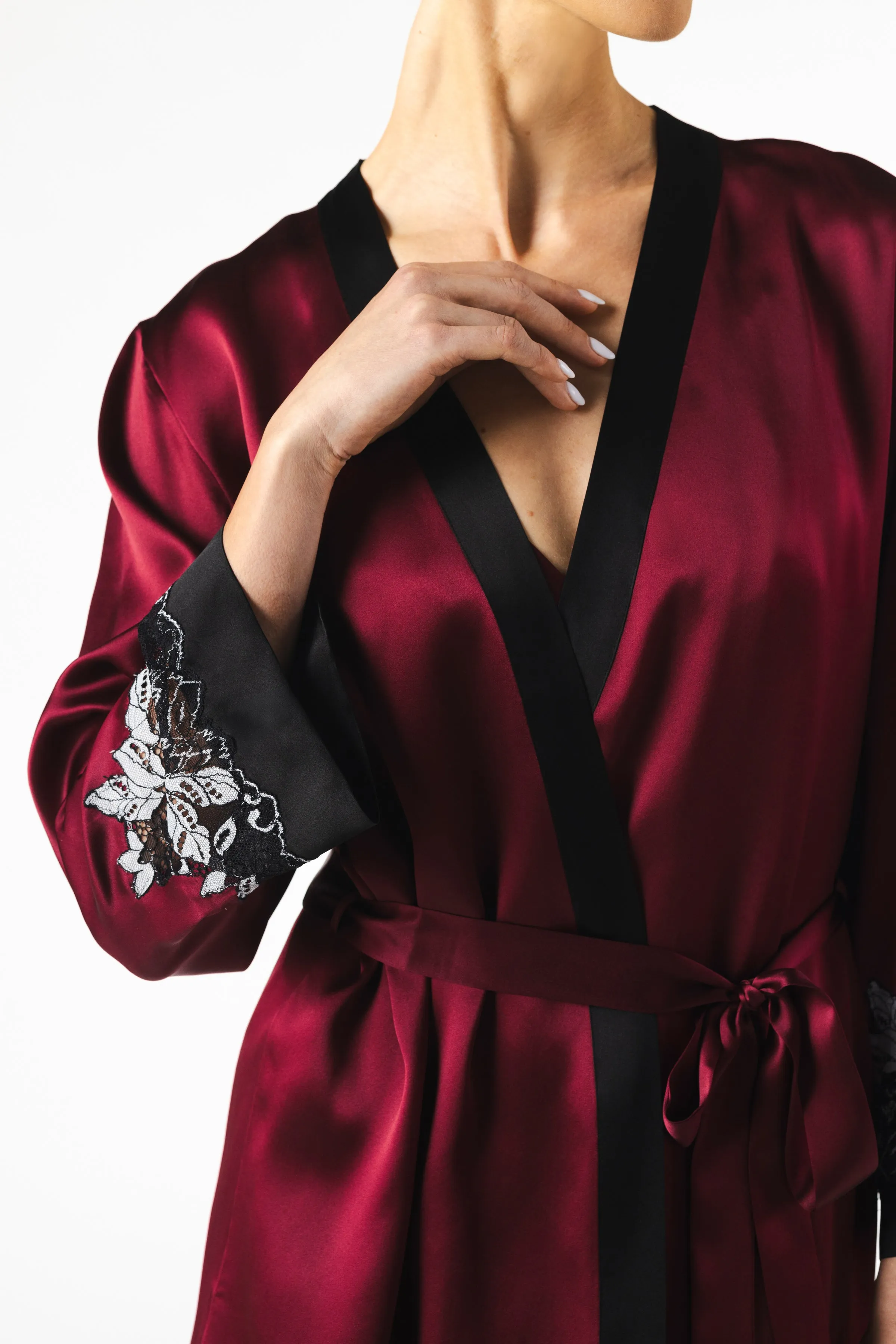 Roxy Rapture Short Silk Robe