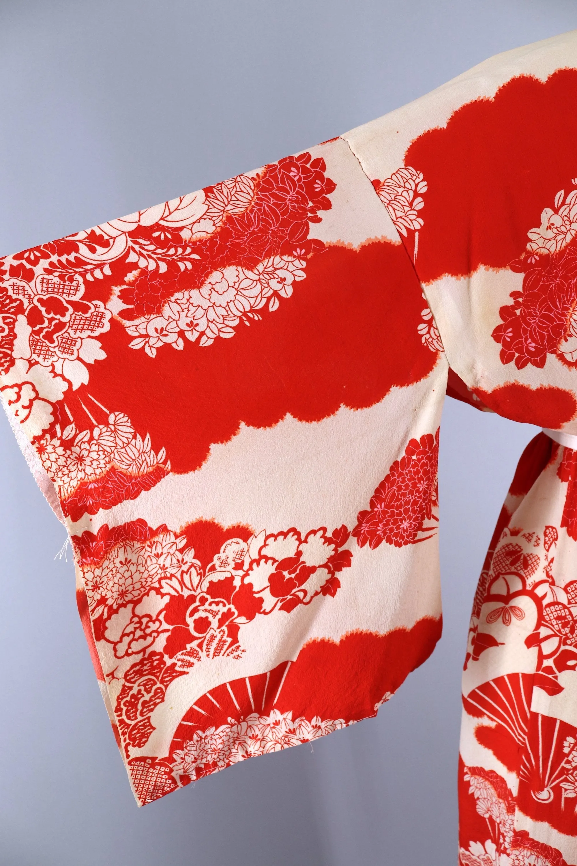 Vintage 1930s Silk Kimono Robe / Red Ivory Floral