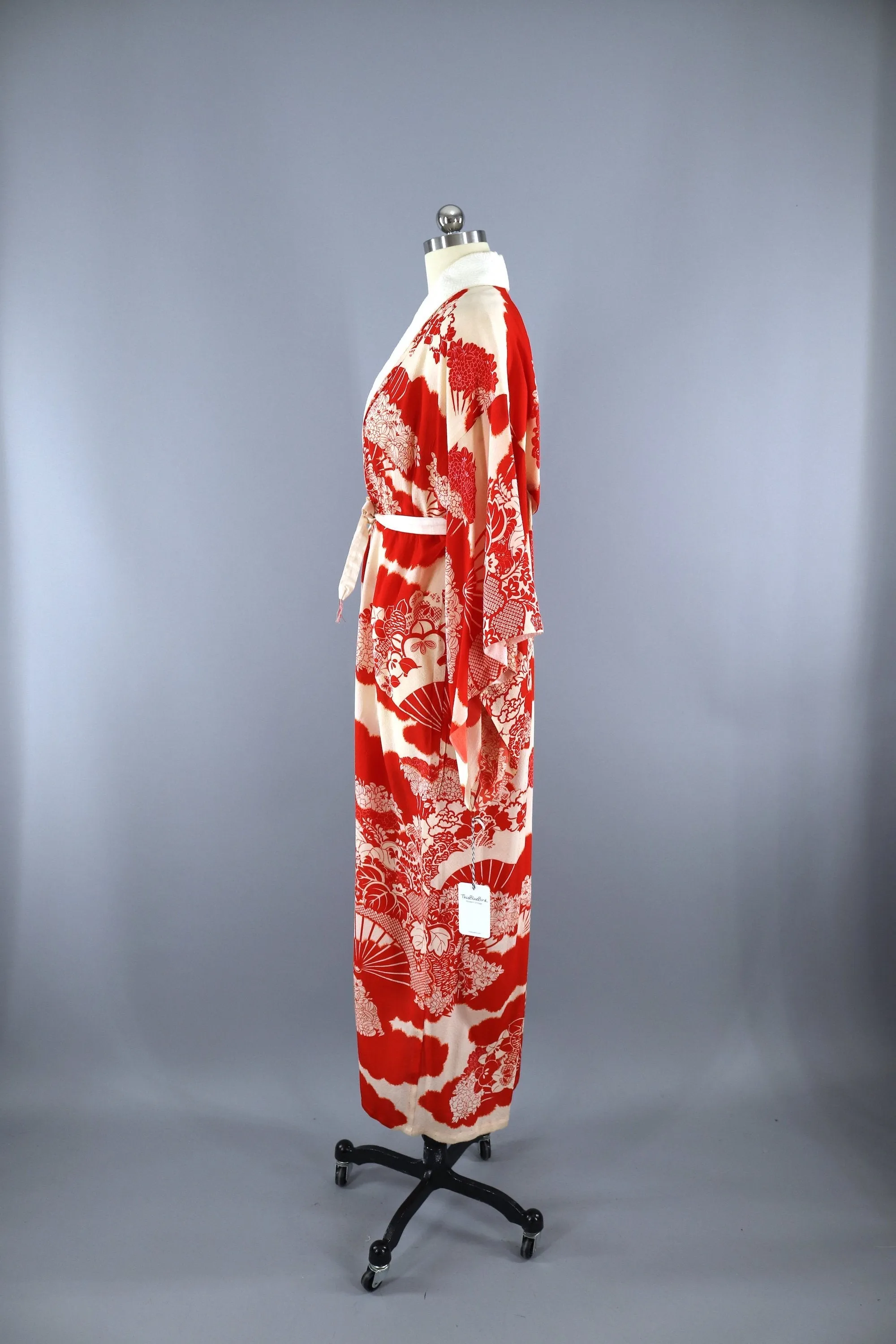 Vintage 1930s Silk Kimono Robe / Red Ivory Floral