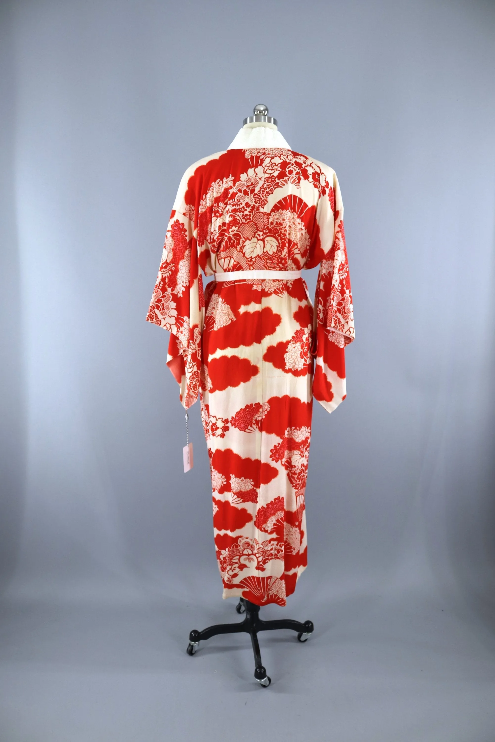 Vintage 1930s Silk Kimono Robe / Red Ivory Floral